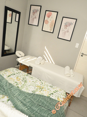 Sexy Escort Dee's Therapists in Empangeni KZN South Africa 