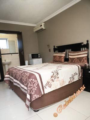 0 year old Escort in Durban North KZN South Africa 