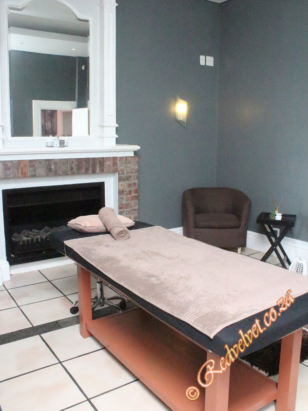 0 year old Escort in Century City Western Cape South Africa 