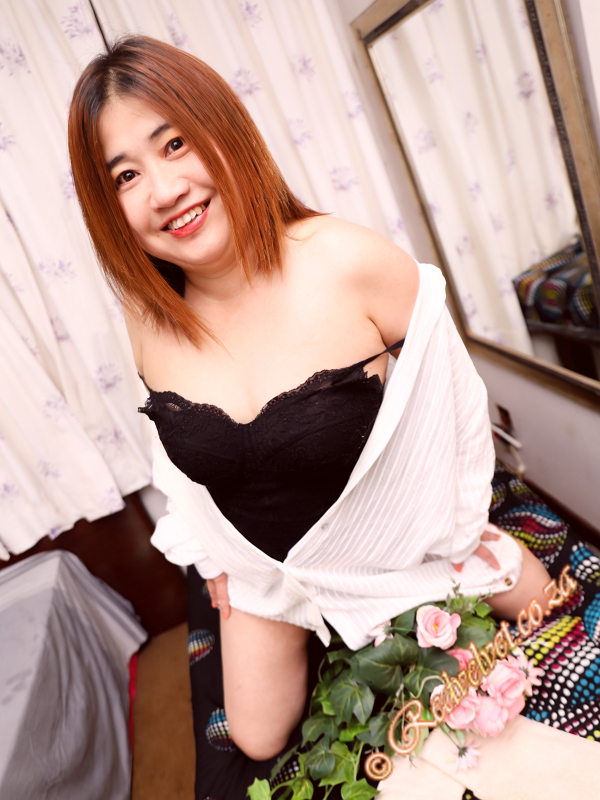 25 year old Escort in Glenwood KZN South Africa 